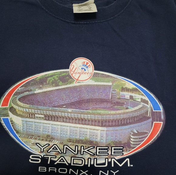 Men's size medium Yankees stadium Adidas t shirt 2006 - Picture 2 of 8